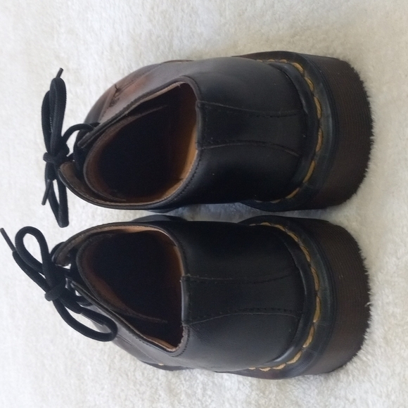 Vintage 90s Y2K Black Dr. Martens Classic Leather Lace Up Oxford - Picture 5 of 10